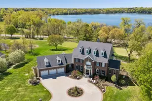 18482 Bearpath Trail, Eden Prairie, MN 55347 - Photo 3