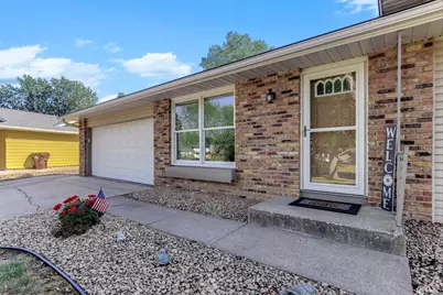 8419 Ivywood Avenue S, Cottage Grove, MN 55016 - Photo 3