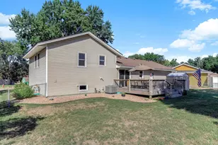 8419 Ivywood Ave S, Cottage Grove, MN 55016 - Photo 43