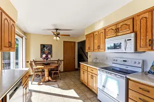 8419 Ivywood Ave S, Cottage Grove, MN 55016 - Photo 13