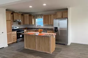 105 NW 4th Ave, Staples, MN 56479 - Photo 5