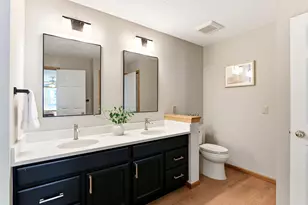 2036 Chicory Way, Chanhassen, MN 55317 - Photo 19
