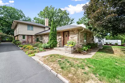 2719 W 28th Street, Minneapolis, MN 55416 - Photo 1
