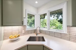2719 W 28th St, Minneapolis, MN 55416 - Photo 21