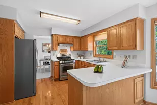 1781 Brighton Trail, Woodbury, MN 55125 - Photo 7