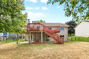 8844 Acadia Rd, Woodbury, MN 55125 - Photo 33