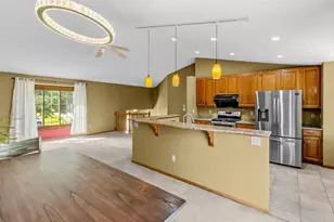 8844 Acadia Rd, Woodbury, MN 55125 - Photo 11