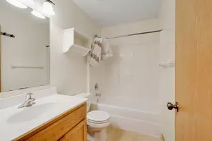 2461 Williams Dr, Burnsville, MN 55337 - Photo 33
