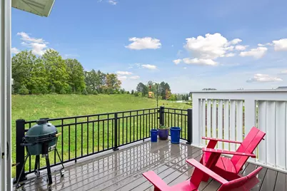89 Spring Farm Road, North Oaks, MN 55127 - Photo 15