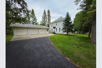 204 Woodland Avenue W, Underwood, MN 56586 - Photo 3