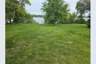 204 Woodland Avenue W, Underwood, MN 56586 - Photo 5