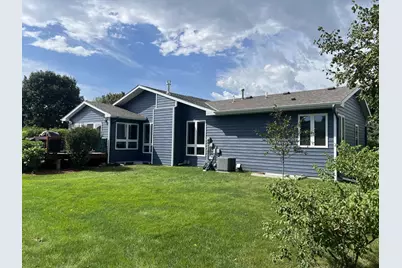 825 S Hubbard Avenue, Litchfield, MN 55355 - Photo 31