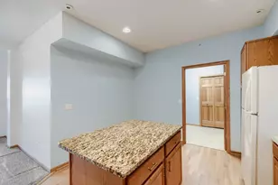 14012 54th Ave N, Plymouth, MN 55446 - Photo 15
