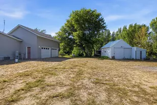 990 180th Ave SE, Kerkhoven, MN 56252 - Photo 7