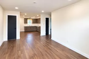 415 E Main St, Eitzen, MN 55931 - Photo 5