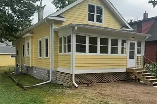 1040 24th Ave SE, Minneapolis, MN 55414 - Photo 1