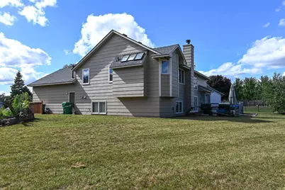 9216 Woodhall Bay N, Brooklyn Park, MN 55443 - Photo 33