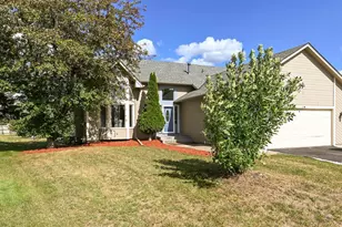 9216 Woodhall Bay N, Brooklyn Park, MN 55443 - Photo 3