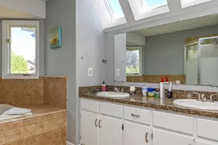 9216 Woodhall Bay N, Brooklyn Park, MN 55443 - Photo 21