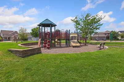 9930 Scott Avenue N, Brooklyn Park, MN 55443 - Photo 39