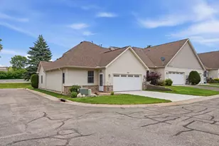 797 Parkside Ln, Columbia Heights, MN 55421 - Photo 1