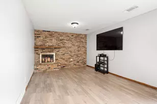 1395 Oakwood Ln, Owatonna, MN 55060 - Photo 25