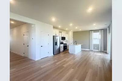10634 Hinton Avenue S, Cottage Grove, MN 55016 - Photo 3