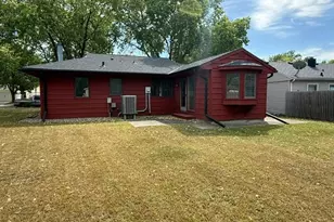 115 Fallwood Rd, Redwood Falls, MN 56283 - Photo 3