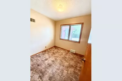 115 Fallwood Rd, Redwood Falls, MN 56283 - Photo 19