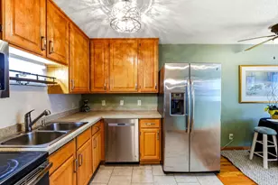 391 Grand Ave, Saint Paul, MN 55102 - Photo 5