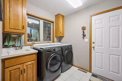 1908 Prairie Hill Road, Saint Cloud, MN 56301 - Photo 23