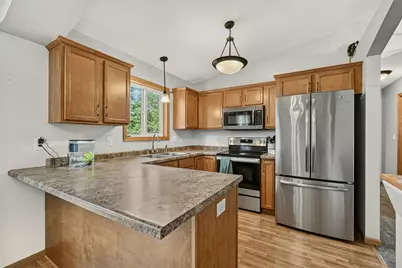 259 Brookestone Drive SE, Rochester, MN 55904 - Photo 7