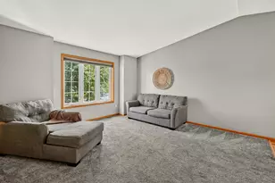 259 Brookestone Dr SE, Rochester, MN 55904 - Photo 3