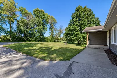 1011 N Cordova Avenue, Le Center, MN 56057 - Photo 53