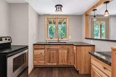 1011 N Cordova Avenue, Le Center, MN 56057 - Photo 29