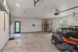 1011 N Cordova Ave, Le Center, MN 56057 - Photo 45