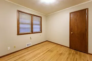 327 Pine St, Vermillion, MN 55085 - Photo 27