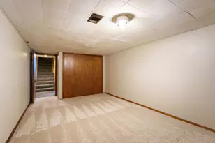 327 Pine St, Vermillion, MN 55085 - Photo 33