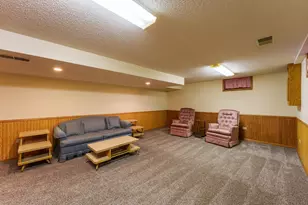 327 Pine St, Vermillion, MN 55085 - Photo 39