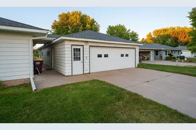 327 Pine Street, Vermillion, MN 55085 - Photo 57