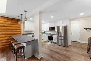 157 Ideal Ave N, Mahtomedi, MN 55115 - Photo 5