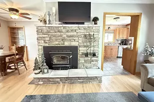 415 S 11th St, Montevideo, MN 56265 - Photo 9