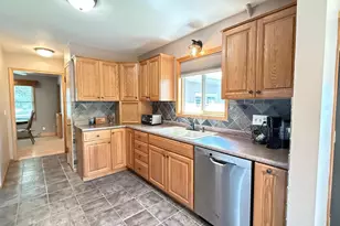 415 S 11th St, Montevideo, MN 56265 - Photo 15