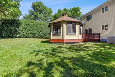 4645 Orchid Lane N, Plymouth, MN 55446 - Photo 43