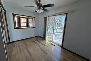 504 E Franklin Ave, Kennedy, MN 56733 - Photo 5