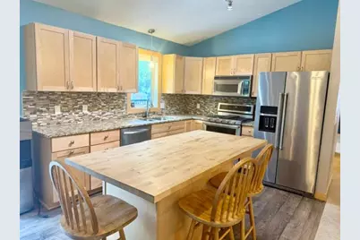 7936 Grinnell Way, Lakeville, MN 55044 - Photo 3