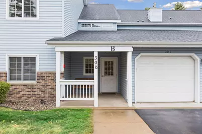 300 41st Avenue NE #202, Columbia Heights, MN 55421 - Photo 3