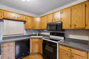 300 41st Ave NE, Columbia Heights, MN 55421 - Photo 13