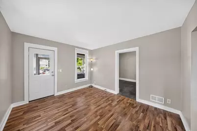 423 W Mark Street, Winona, MN 55987 - Photo 15