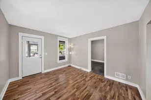423 W Mark St, Winona, MN 55987 - Photo 15